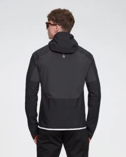 Daehlie - Jacket Advance Light - Homme(Daehlie Jacket Advance Light Homme 333965) 9 Daehlie - Jacket Advance Light - Homme(Daehlie Jacket Advance Light Homme 333965) -Lecoureur Nordique Soldes 333965 99900 Model 2